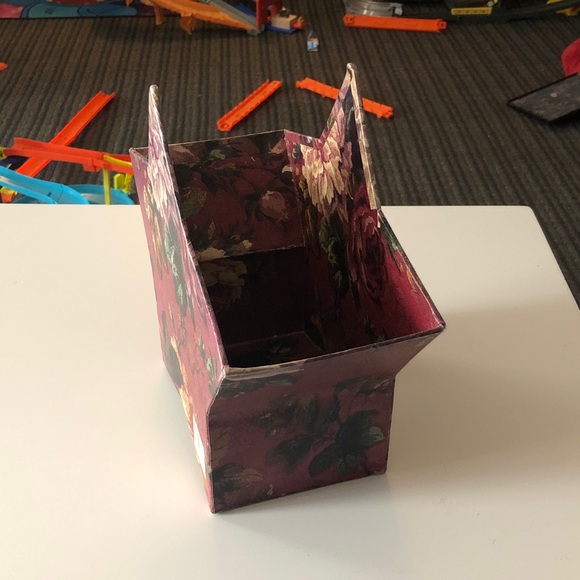 🐰 Rustic Floral Star-Shaped Storage Box - Picture 5 of 6